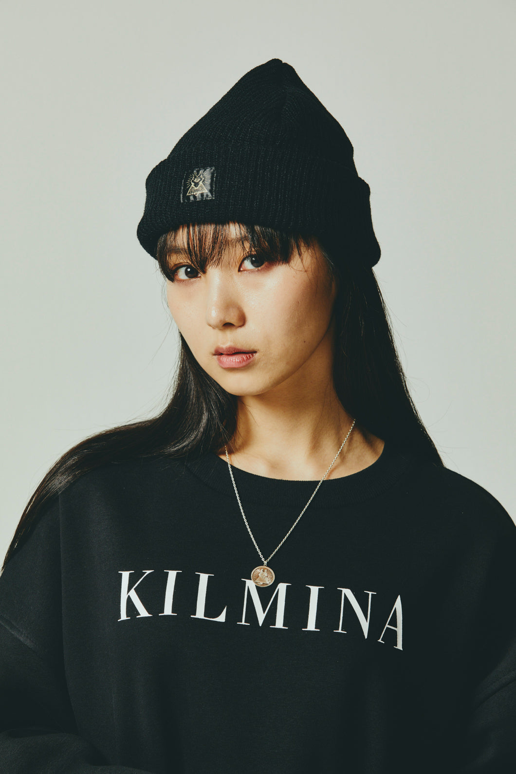 KILMINA Gold Logo Beanie